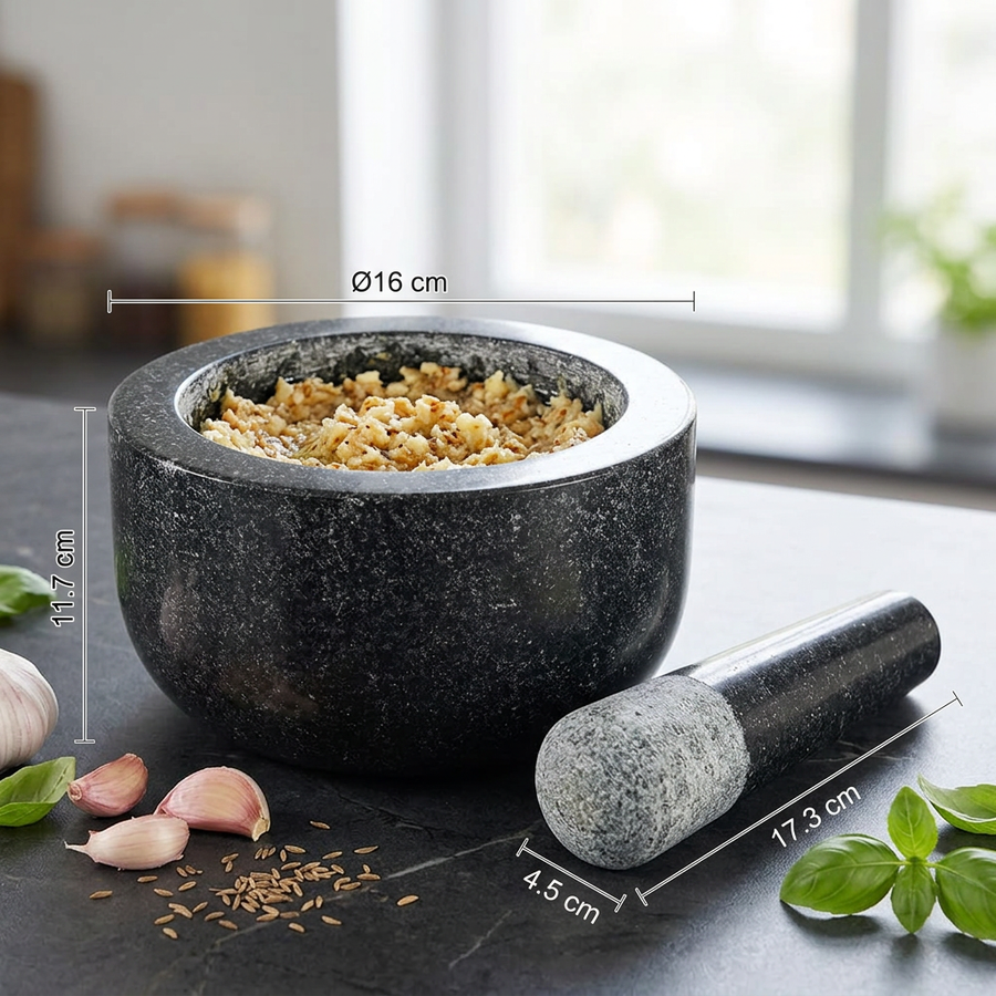 Mortier et pilon en granit massif 16 cm noir, résultat obtenu