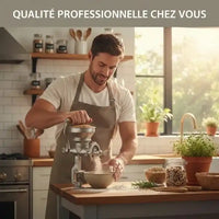 Hachoir manuel à grains 500g en fonte avec manivelle — vue latérale