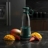 Mini hachoir électrique vert portable 6 lames pour smoothies — vue principale
