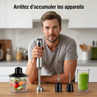 Homme tenant un hachoir plongeant 5 en 1 avec ses accessoires – « Arrêtez d'accumuler les appareils »