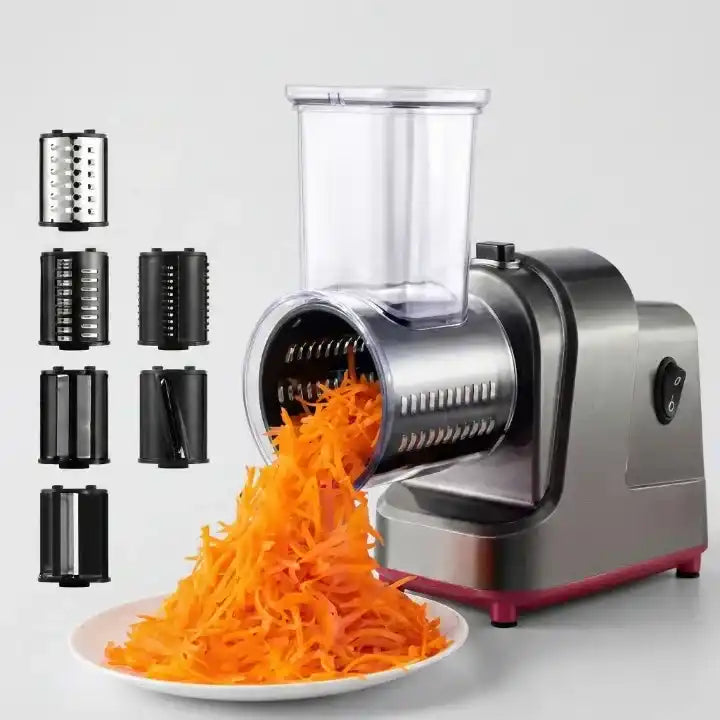 Hachoir électrique 250W 5 en 1 pour légumes et fromage en situation d'utilisation