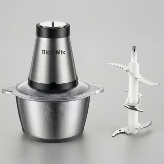 Hachoir électrique inox 500W bol 2L Biolomix en action - Préparation culinaire rapide
