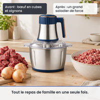 Avant/après avec le hachoir électrique inox 5L 500W : bœuf en cubes et oignons, puis un grand saladier de farce