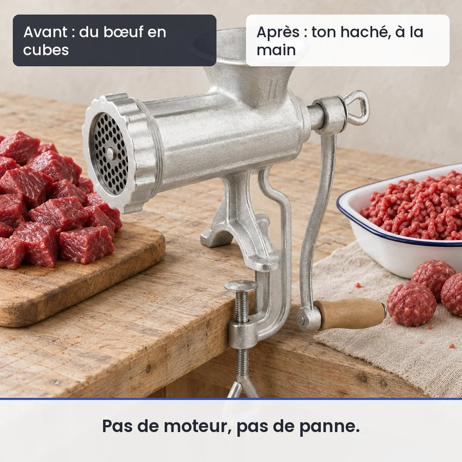 Avant/après avec le hachoir manuel fonte taille 8 : du bœuf en cubes, puis ton haché, à la main