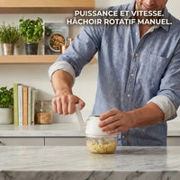 Hachoir manuel blanc à manivelle pour noix et fruits secs — vue latérale