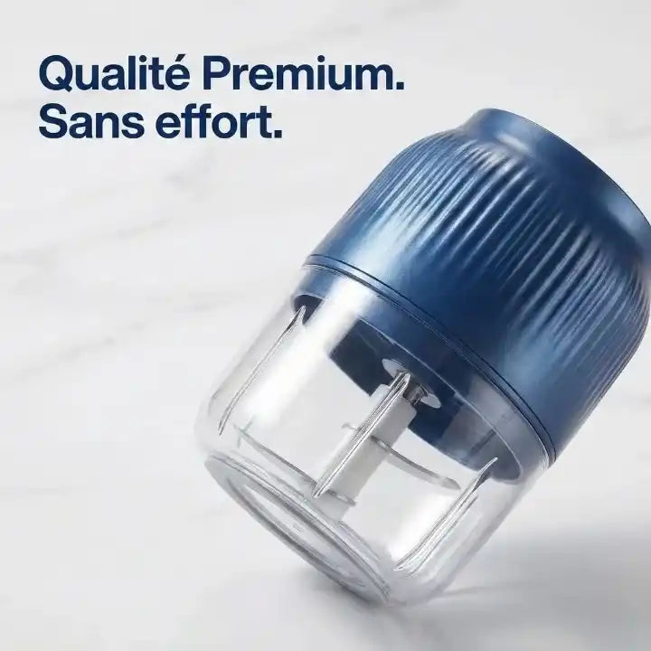 Mini hachoir électrique USB 250 ml – 3 lames inox sans fil — vue latérale