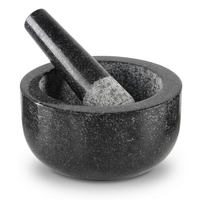 Mortier et pilon en granit massif 16 cm noir, vue produit sur fond blanc