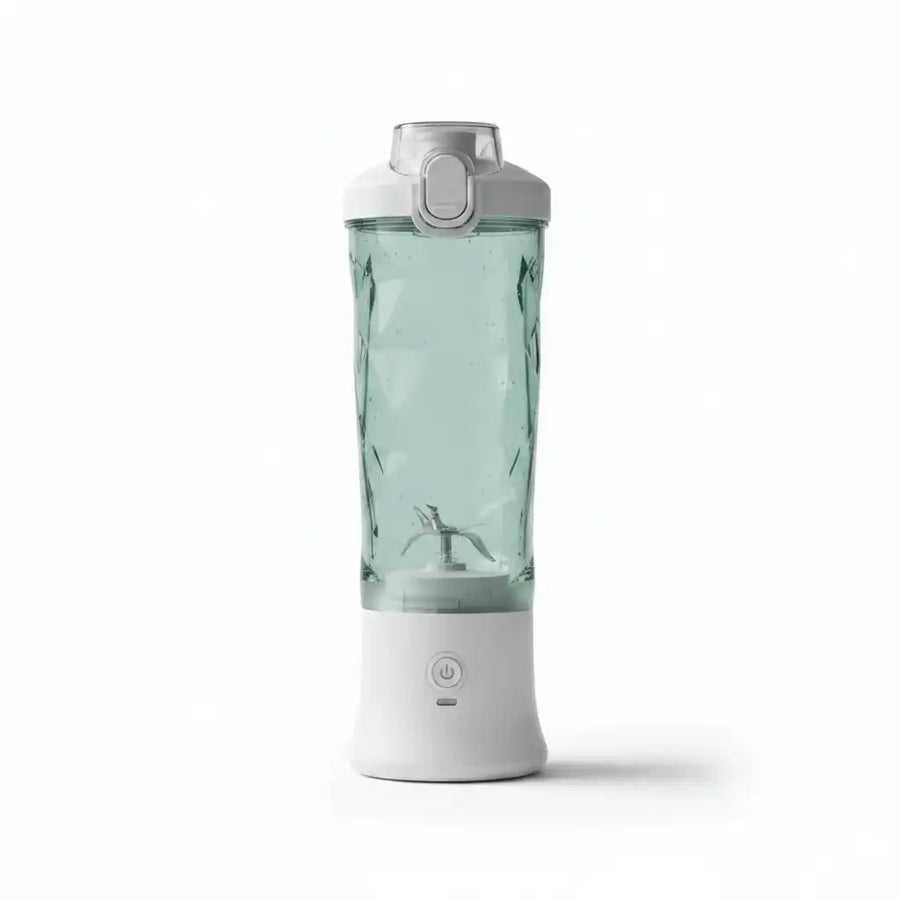 Mixeur portable rechargeable avec cuve transparente à facettes diamant et base blanche, sur fond blanc